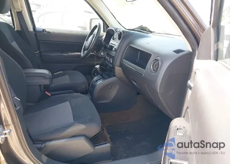 2014 Jeep Patriot Sport из США, поврежденный, VIN 1C4NJPBB9ED916220